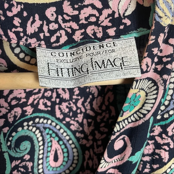 Double Breasted Retro Patterned Blouse - Picture 6 of 10